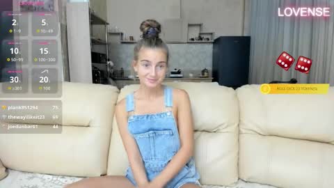 Eliz                               online show from September 17, 6:55 pm