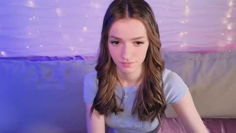 elizzza_ online show from March 26, 5:35 am