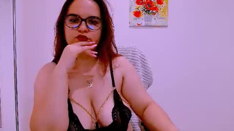 Ella  online show from July 20, 5:37 pm