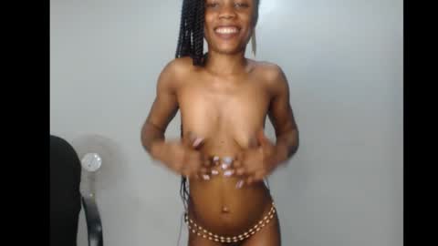 ella online show from September 25, 6:20 am