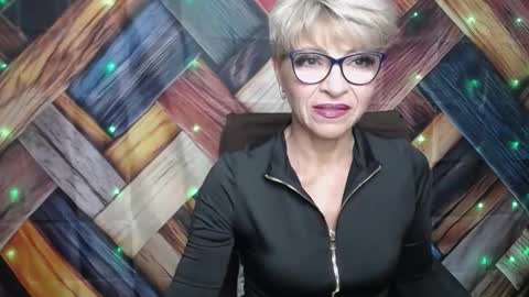 EllaBonito online show from October 16, 6:02 am