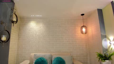 EllaClark online show from October 6, 5:31 pm