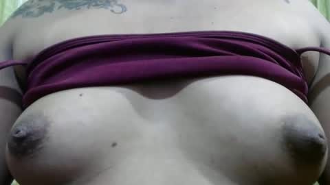 Ellah online show from January 13, 2:36 pm