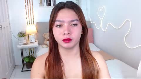 ELLAH online show from September 28, 3:48 am