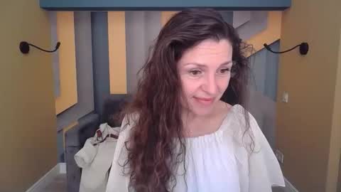 EllaLongs online show from March 6, 12:37 pm