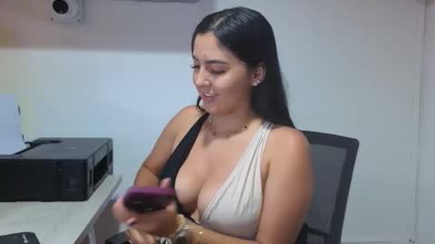 S O F I A   3 Try my private online show from November 5, 1:18 am