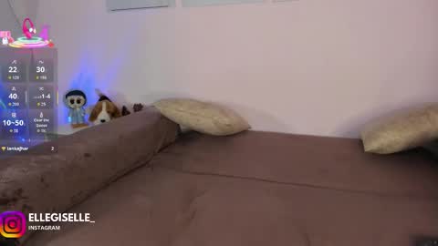 Yiss online show from October 12, 7:34 am