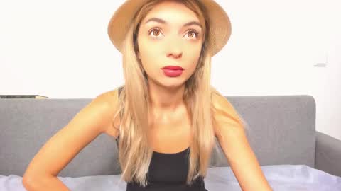 ellen_flow online show from January 30, 4:27 am