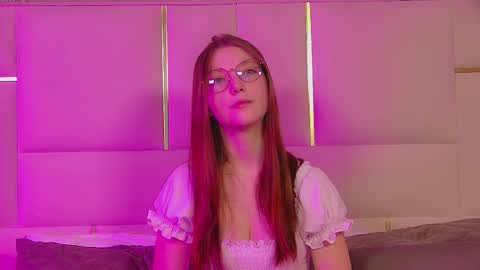 EllenBush online show from November 7, 6:49 am