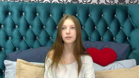 EllenBush online show from September 14, 6:04 am