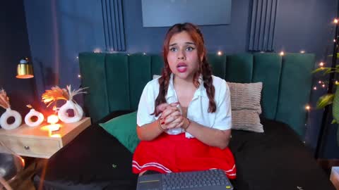 Ellie Taylor online show from December 28, 1:08 am