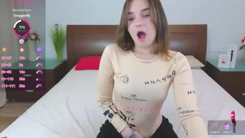 Ellie online show from February 10, 2:53 pm