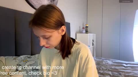 Ellie online show from October 18, 7:12 am