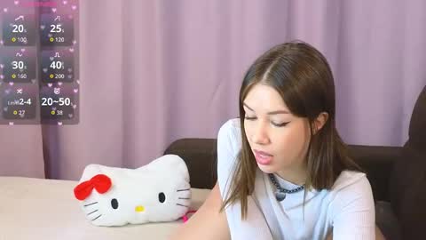 Snapshot of ellie_miller_ chatting on September 13, 8:00 pm ellie online show from September 13, 8:00 pm