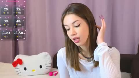 Snapshot of ellie_miller_ chatting on September 30, 8:08 pm ellie online show from September 30, 8:08 pm