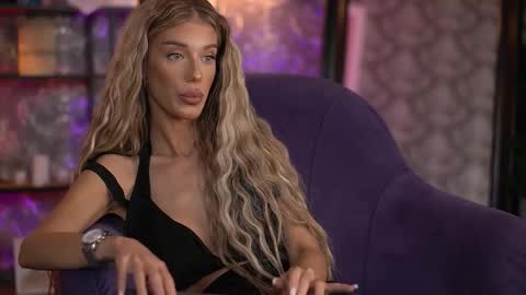 Ellie online show from September 11, 6:58 am