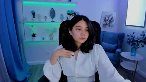 ellievensda online show from September 26, 7:33 pm