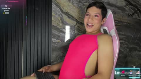 Ellis  online show from September 25, 3:24 am