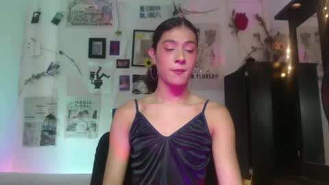  . online show from December 3, 5:24 pm