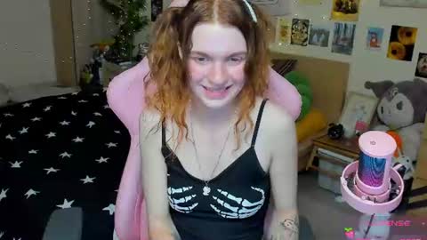 Elly     Fansly  online show from July 28, 6:20 pm