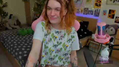 Elly     Fansly  online show from July 11, 1:25 pm