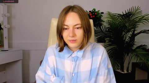 elma_lily online show from November 9, 7:12 am