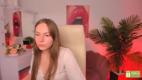 Snapshot of elma_lily chatting on September 13, 10:17 am elma_lily online show from September 13, 10:17 am