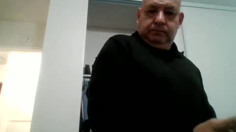 elmario24 online show from March 8, 11:09 pm