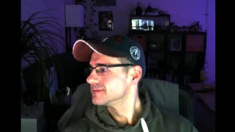 ElMetaTeDa online show from February 27, 9:46 am