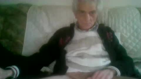 elmo191271 online show from March 2, 1:29 pm