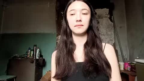 Elara online show from June 22, 2:39 am