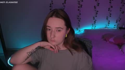 Ela give me a thumbs up if you like it  and this is important for the development of the account online show from June 21, 7:53 pm