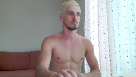 elpsycongroo online show from May 13, 8:02 am