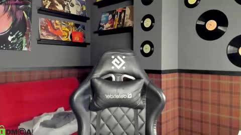 elsa_carterr online show from December 5, 9:30 am