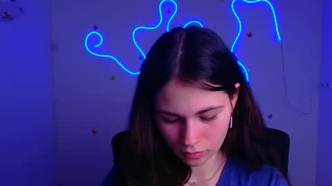 Elsa online show from March 5, 8:00 pm