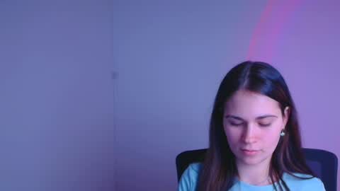 Elsa online show from February 3, 11:05 pm