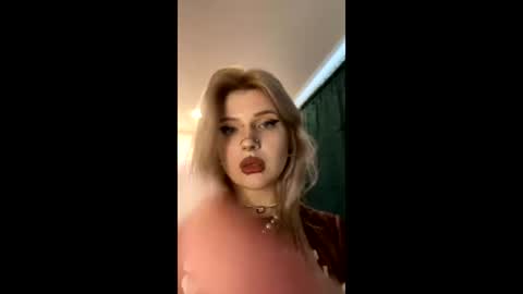 Ciri online show from April 20, 7:44 am