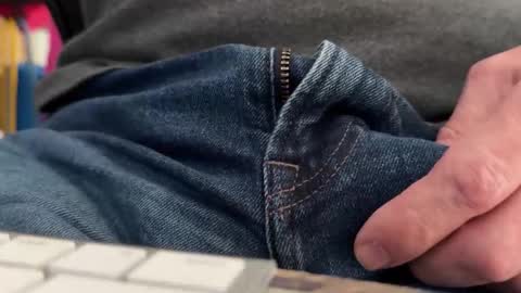 Elvis online show from February 15, 10:52 pm