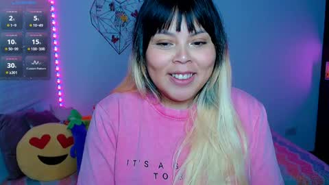 Ely online show from May 3, 11:22 pm