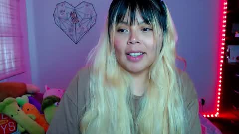 Ely online show from November 6, 10:24 pm