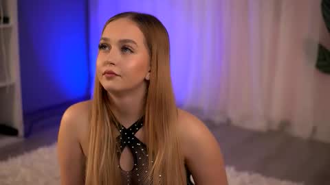 ElysaWetxx online show from September 14, 6:20 pm