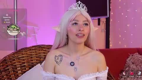 Elysia online show from November 28, 10:17 pm