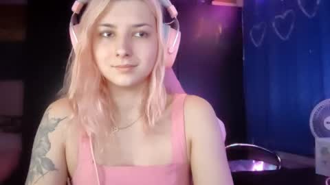 Lina online show from September 10, 5:36 pm