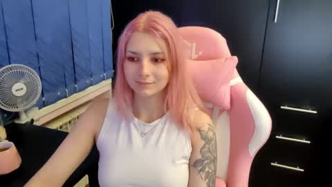Lina online show from September 20, 5:38 pm