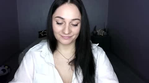 Emely online show from March 7, 1:09 am