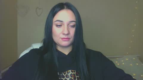 Emely online show from October 16, 12:27 pm