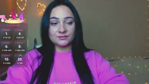 Emely online show from November 12, 9:39 pm