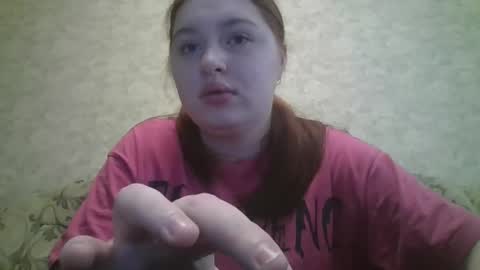 emeraldswan online show from February 24, 8:49 am