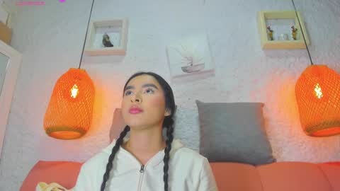 Emily online show from October 22, 12:07 pm