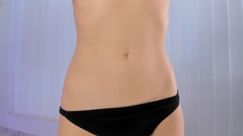 emilake online show from October 19, 6:40 am